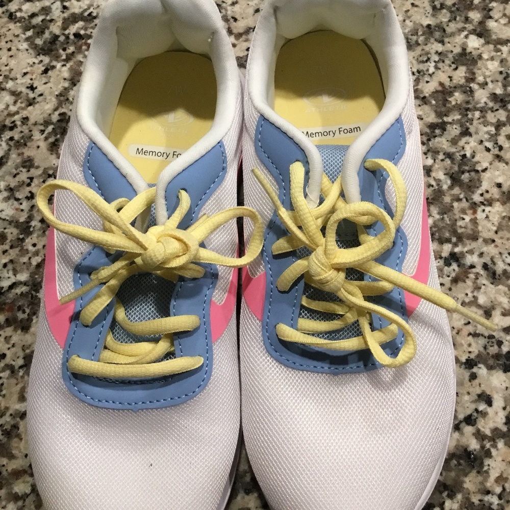 Athletic Works Womens White blue pink Sneakers Tennis Shoes Size 7W